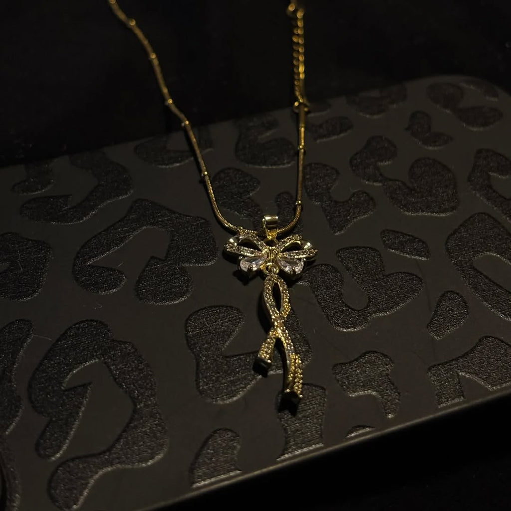 18k gold plated bow necklace 🤌🏻✨