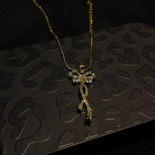 18k gold plated bow necklace 🤌🏻✨